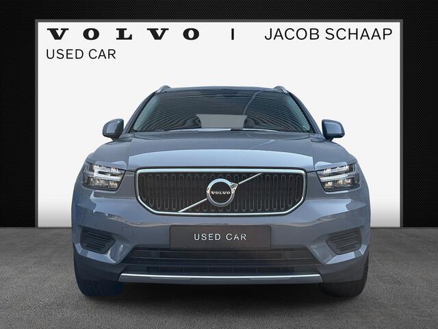 Volvo XC40 1.5 T3 Momentum Pro / Achteruitrijcamera / Panoramadak / Trekhaak /