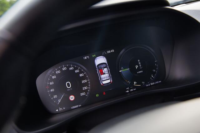 Volvo XC40 1.5 T5 Recharge Business Pro , Trekhaak, Carplay, Keyless entry,