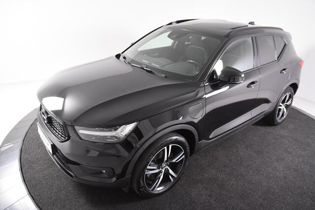 Volvo XC40 1.5 T5 Recharge R-Design *1ste Eigenaar*Panoramadak*Trekhaak*