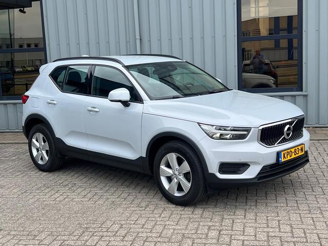 Volvo XC40 1.5 T2 Momentum - Camera achter - Stoelverwarming - Stuurverwarming - Cruisecontrol - Reservewiel