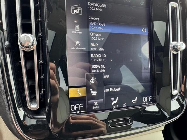 Volvo XC40 2.0 T4 AWD Inscription 1e eigenaar origineel NL Panoramadak Stoelverwarming Camera