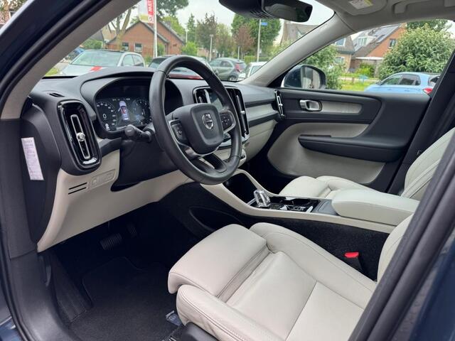 Volvo XC40 2.0 T4 AWD Inscription 1e eigenaar origineel NL Panoramadak Stoelverwarming Camera