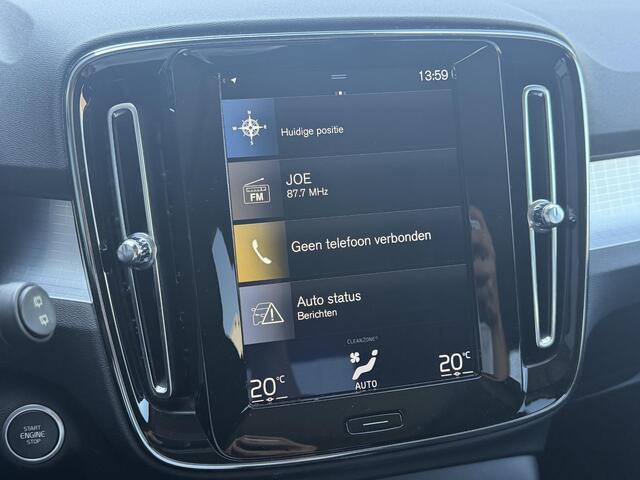 Volvo XC40 1.5 T3 Momentum Pro Panorama dak / Elek. kofferbak / DAB / Camera / cruise control /