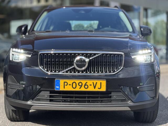Volvo XC40 1.5 T2 Essential | Navigation Tech Pakket | Full Led | LM 17 Inch |