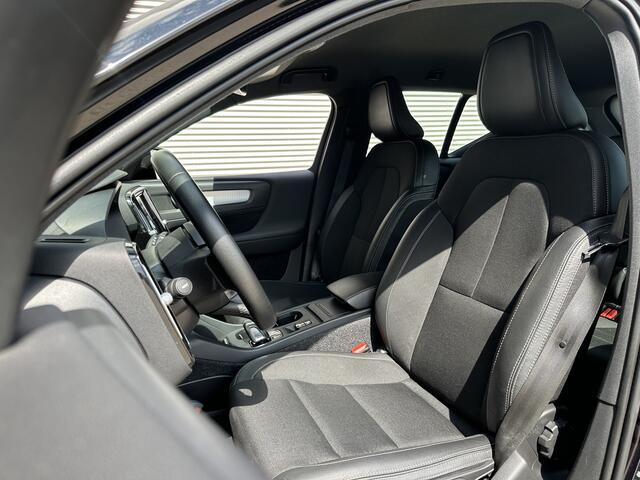 Volvo XC40 T4 Momentum Pro