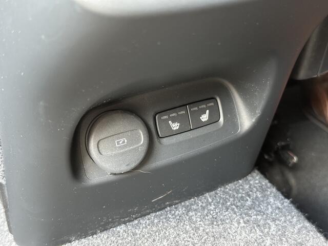 Volvo XC40 T4 Momentum Pro