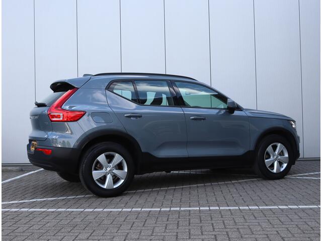 Volvo XC40 1.5 T2 Momentum Core | Navigatie | 1e eigenaar | Org. NL