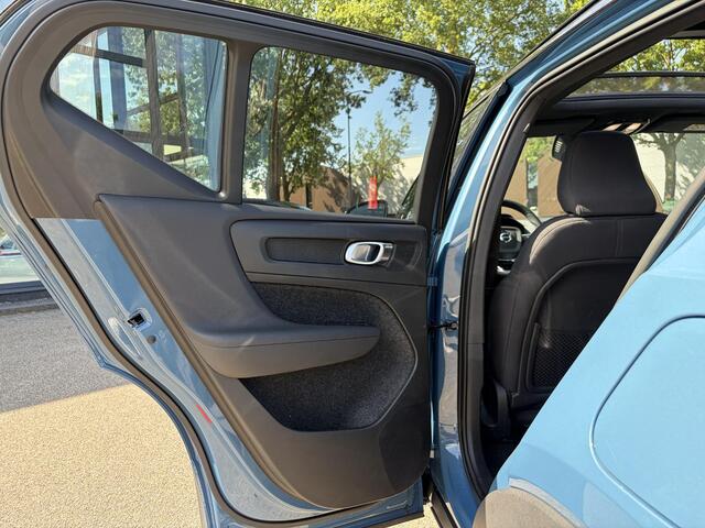 Volvo XC40 Recharge Ultimate 70 kWh SOH 97% | WARMTEPOMP | PANORAMADAK | ELEKTRISCHE TREKHAAK | 360° CAMERA | HARMAN KARDON | STOEL- & STUURVERWARMING | ELEKTRISCHE STOELEN MET GEHEUGEN | VOLVO DEALER ONDERHOUDEN | ALL-IN-PRIJS |