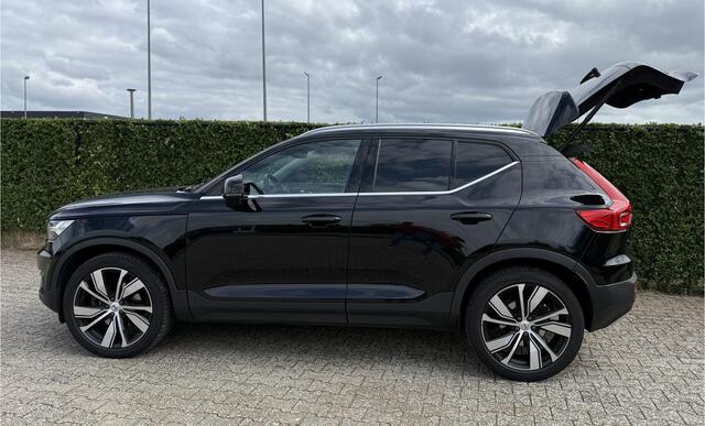 Volvo XC40 2.0 B4 Inscription