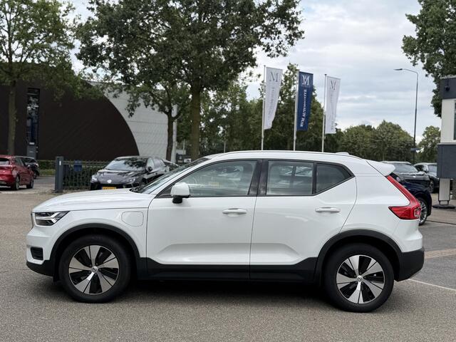 Volvo XC40 1.5 T5 Twin Engine Momentum Pro | ORIGINEEL NEDERLANDSE AUTO MET NAP | PLUG-IN HYBRIDE | PILOT ASSIST | ADAPTIVE CRUISE CONTROL | ELEKTRISCHE ACHTERKLEP | STOELVERWARMING |ALL IN RIJKLAAR GELEVERD MET 12 MAANDEN BOVAG-GARANTIE