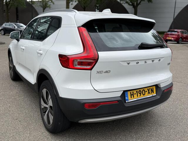 Volvo XC40 1.5 T5 Twin Engine Momentum Pro | ORIGINEEL NEDERLANDSE AUTO MET NAP | PLUG-IN HYBRIDE | PILOT ASSIST | ADAPTIVE CRUISE CONTROL | ELEKTRISCHE ACHTERKLEP | STOELVERWARMING |ALL IN RIJKLAAR GELEVERD MET 12 MAANDEN BOVAG-GARANTIE