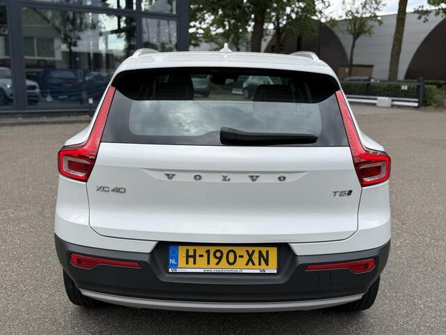 Volvo XC40 1.5 T5 Twin Engine Momentum Pro | ORIGINEEL NEDERLANDSE AUTO MET NAP | PLUG-IN HYBRIDE | PILOT ASSIST | ADAPTIVE CRUISE CONTROL | ELEKTRISCHE ACHTERKLEP | STOELVERWARMING |ALL IN RIJKLAAR GELEVERD MET 12 MAANDEN BOVAG-GARANTIE