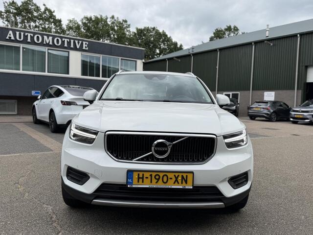 Volvo XC40 1.5 T5 Twin Engine Momentum Pro | ORIGINEEL NEDERLANDSE AUTO MET NAP | PLUG-IN HYBRIDE | PILOT ASSIST | ADAPTIVE CRUISE CONTROL | ELEKTRISCHE ACHTERKLEP | STOELVERWARMING |ALL IN RIJKLAAR GELEVERD MET 12 MAANDEN BOVAG-GARANTIE