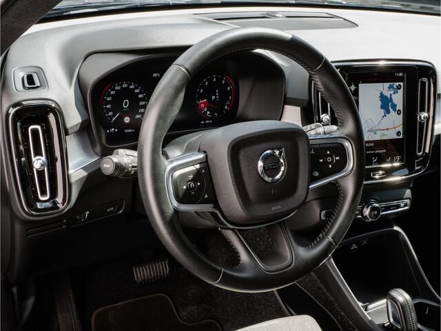 Volvo XC40 1.5 T2 130pk Business Pro Sportstoelen/ Stuur+stoelverwarming/ Camera/ Adapt. cruise/ Blindspot