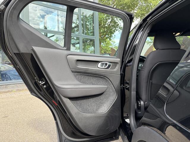 Volvo XC40 Core Recharge SOH 97% | STOEL & STUUR VERWARMING | WARMTEPOMP | ACHTERUITRIJCAMERA | ADAPT. CRUISE CONTROL | 12 MND BOVAG GARANTIE