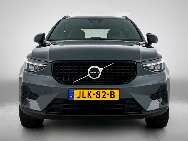 Volvo XC40 2.0 B4 Plus Dark