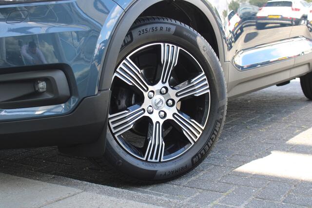 Volvo XC40 D3 150PK Automaat Inscription | Euro6 | Adapt. Cruise | PDC + Camera | Verw. Voorstoelen & Stuurwiel | Keyless |