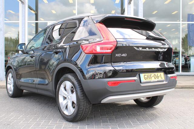 Volvo XC40 T2 130pk Business Pro | Verw. Voorstoelen & Stuurwiel | Camera + PDC | DAB | BLIS | Keyless |
