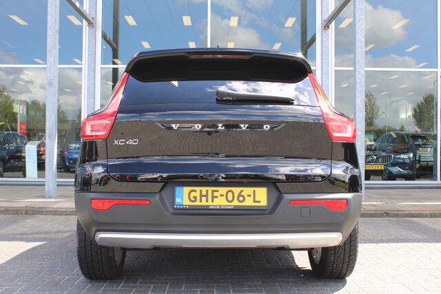 Volvo XC40 T2 130pk Business Pro | Verw. Voorstoelen & Stuurwiel | Camera + PDC | DAB | BLIS | Keyless |