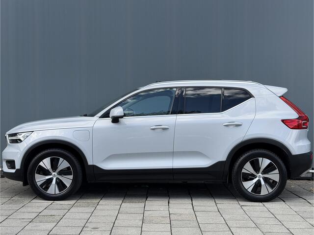 Volvo XC40 BWJ 2021 | T4 211PK Recharge Inscription | TREKHAAK | PANO DAK | LEER | STANDKACHEL | CLIMA | NAVI | CRUISE | 19'' LMV | PDC 2X