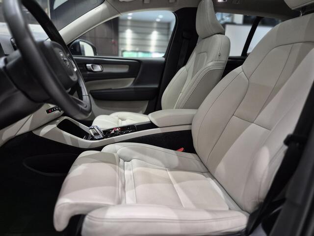 Volvo XC40 1.5 T5 Recharge Inscription | Panoramadak | Leder | 360 Camera | Harman Kardon Audio systeem | Elektrische stoelen |