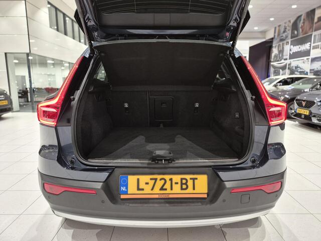 Volvo XC40 1.5 T5 Recharge Inscription | Panoramadak | Leder | 360 Camera | Harman Kardon Audio systeem | Elektrische stoelen |