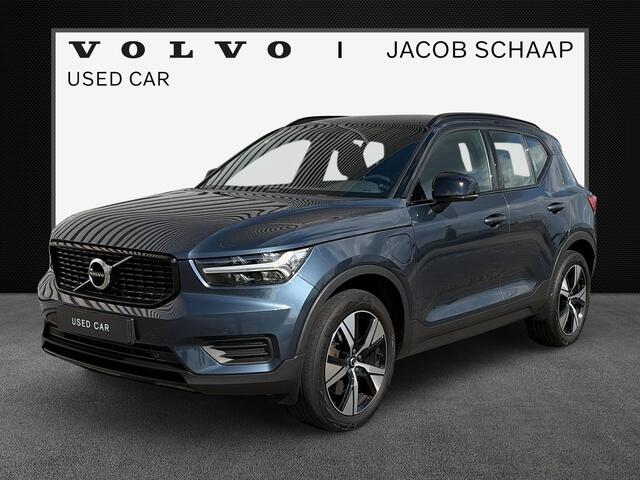 Volvo XC40 1.5 T4 Recharge R-Design / Achteruitrijcamera / Stoel- en stuurverwarming / inklapbare trekhaak /