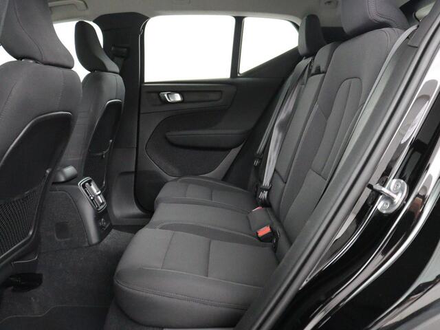 Volvo XC40 1.5 T5 Recharge Momentum Aut. Navi | Virtual display | SOH 89.7% | Cruise Control | Stoelverwarming | Camera | Trekhaak | Stuurverwarming | DAB+ | Carplay