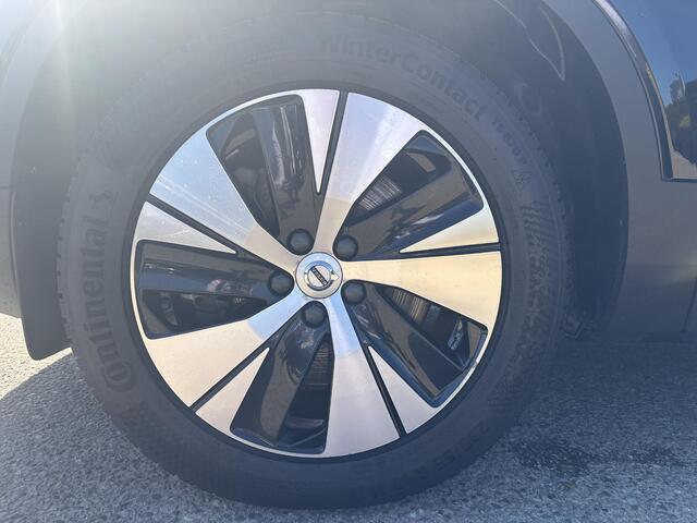 Volvo XC40 T4 Recharge Inscription Expression Leder Trekhaak