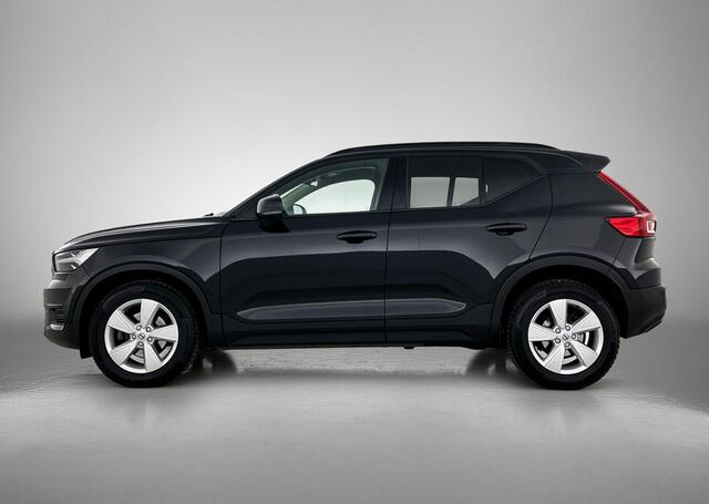 Volvo XC40 1.5 T2 Momentum Core