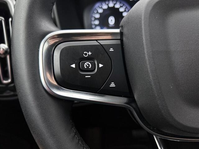 Volvo XC40 T5 Plus Dark | Nubuck | Camera | Climate | Cruise |