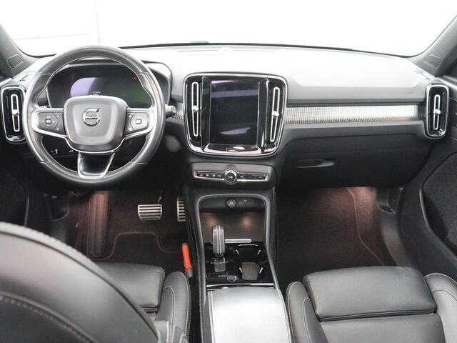 Volvo XC40 Recharge P8 AWD R-Design | SOH 91% | Panoramadak | Leder | Stuur/stoel verwarming | Harman/Kardon | Carplay | 360 Camera | Park assist | Virtueel dashboard | Cruise control