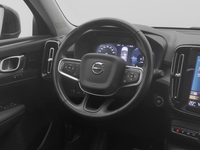 Volvo XC40 1.5 T4 Recharge Inscription | PANO | 360° | H&K | LEDER | STOELVERW.