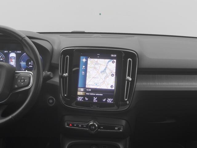Volvo XC40 1.5 T4 Recharge Inscription | PANO | 360° | H&K | LEDER | STOELVERW.