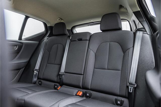 Volvo XC40 1.5 T4 Recharge Inscription Expression Trekhaak / 19inch / Carplay /