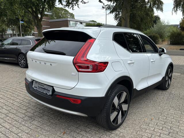 Volvo XC40 T4 Recharge Ultimate Bright Pano Pilot assist 360 Keyless leder