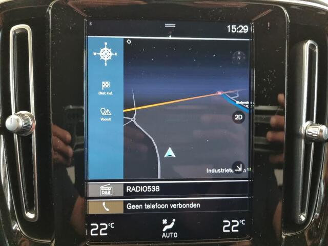 Volvo XC40 1.5 T2 Business Pro | Adaptieve Cruise Control | Parkeercamera | 19" Velgen | DAB | Dodehoek Detectie | Apple CarPlay & Android Auto | Navigatie |