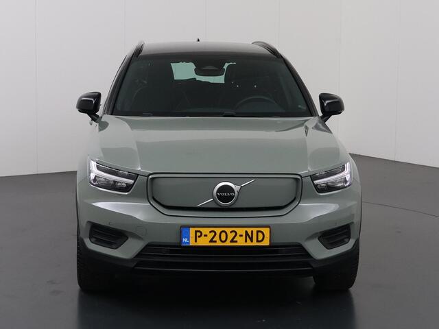 Volvo XC40 Recharge Plus | Trekhaak | Stoel/Stuurverwaring | Navigatie | Parkeercamera | Cruise Control Adaptief |
