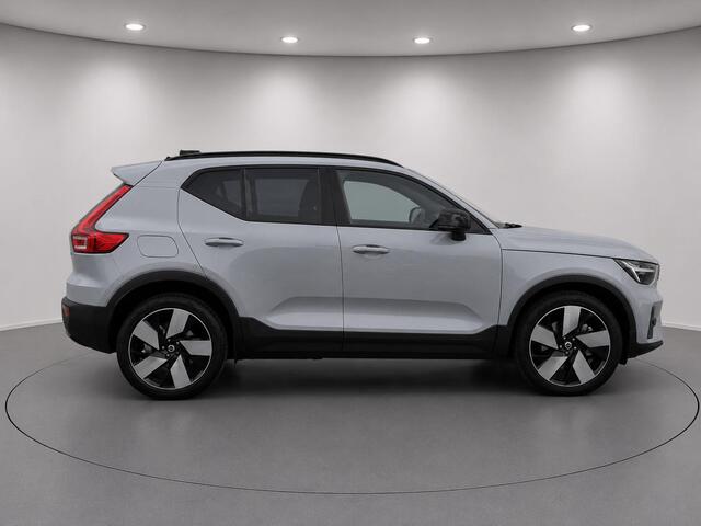Volvo XC40 1.5 T4 Plug-In Hybrid Plus Dark Adaptive Cruise Control Camera 20 Inch Pano Harman/Kardon Kyless