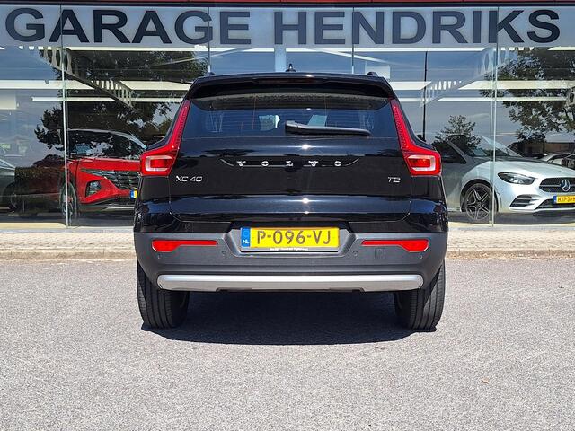 Volvo XC40 1.5 T2 Essential Automaat | Navigation Tech Pakket | Full Led | LM 17 Inch |