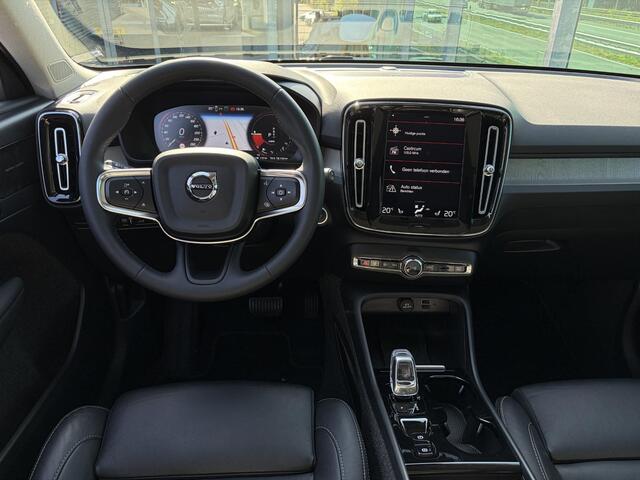 Volvo XC40 1.5 T5 Recharge Inscription PHEV, Automaat, Stoelverwarming / Trekhaak semi elektrisch wegklapbaar, Panorama dak, Leder, Harman Kardon, 20 inch wielen, 360 graden parkeercamera