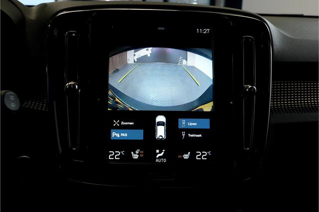 Volvo XC40 1.5 T4 155kW/211pk DCT7 Recharge R-Design PANORAMADAK + EL.TREKHAAK + HARMAN/KARDON + POWER SEATS + PILOT ASSIST + LEER/ALCANTARA + STOELVERWARMING + BLIS + STUURVERWARMING + LANE ASSIST + ACHTERUITRIJCAMERA + PARKSENSOREN V&A + 19" LM-VELGEN!!
