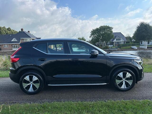 Volvo XC40 1.5 T4 Plug-in hybrid Plus Bright | Achterruitrij Camera | Stoelverwarming | Adaptieve Cruise | Apple Carplay