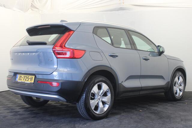 Volvo XC40 1.5 T3 Momentum Pro