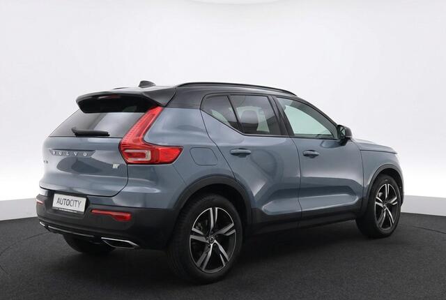 Volvo XC40 T4 R Design AWD 190 PK l Pano l Stoelverwarming l Cruise