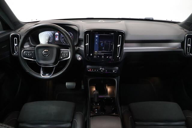 Volvo XC40 2.0 T5 AWD R-Design | Pano | Stoel+Stuur verwarmd | Acc | Harman Kardon