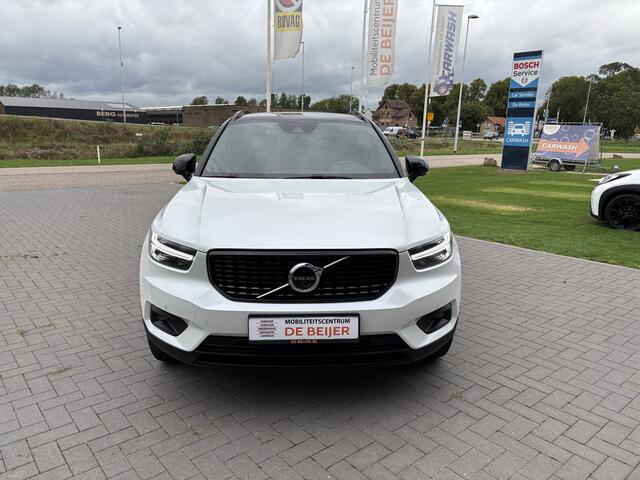 Volvo XC40 1.5 T5 Recharge R-Design Trekh. I Pano dak I Navi I Camera
