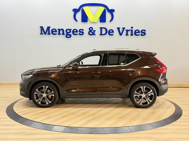 Volvo XC40 1.5 T5 Twin Engine Inscription Airco ECC | Panorama | Trekhaak | Virtual | 360 Camera | Apple Carplay | Isofix