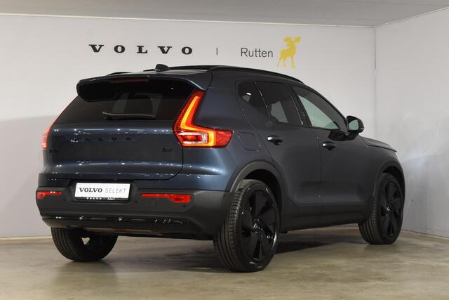 Volvo XC40 B4 211PK Plus Black Edition / Adaptive Cruise control / 360 Camera / Extra getint glas / 20'' velgen / Harman Kardon / Elektrisch verstelbare stoelen met geheugen / Stoel- en stuurverwarming / Elektrisch panorama schuifdak / Trekhaak elektrisch uitklapbaar