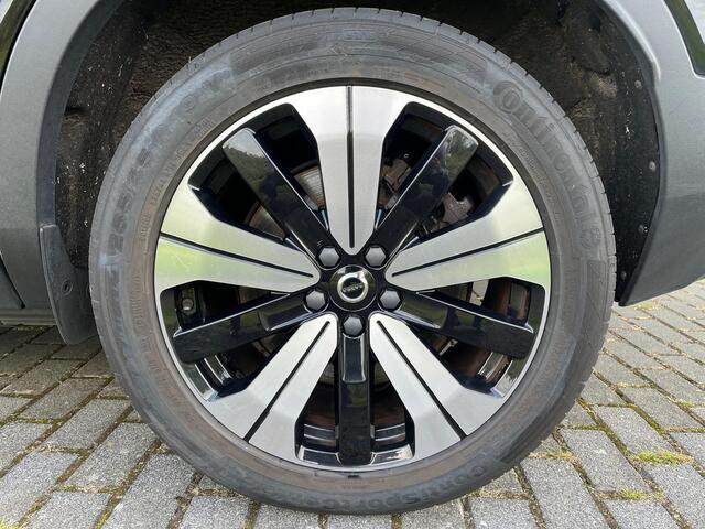 Volvo XC40 Recharge Plus 70 kWh | Rijklaar incl 12 mnd Bovag | SoH 93% Warmtepomp Sportstoelen Keyless DAB Trekhaak